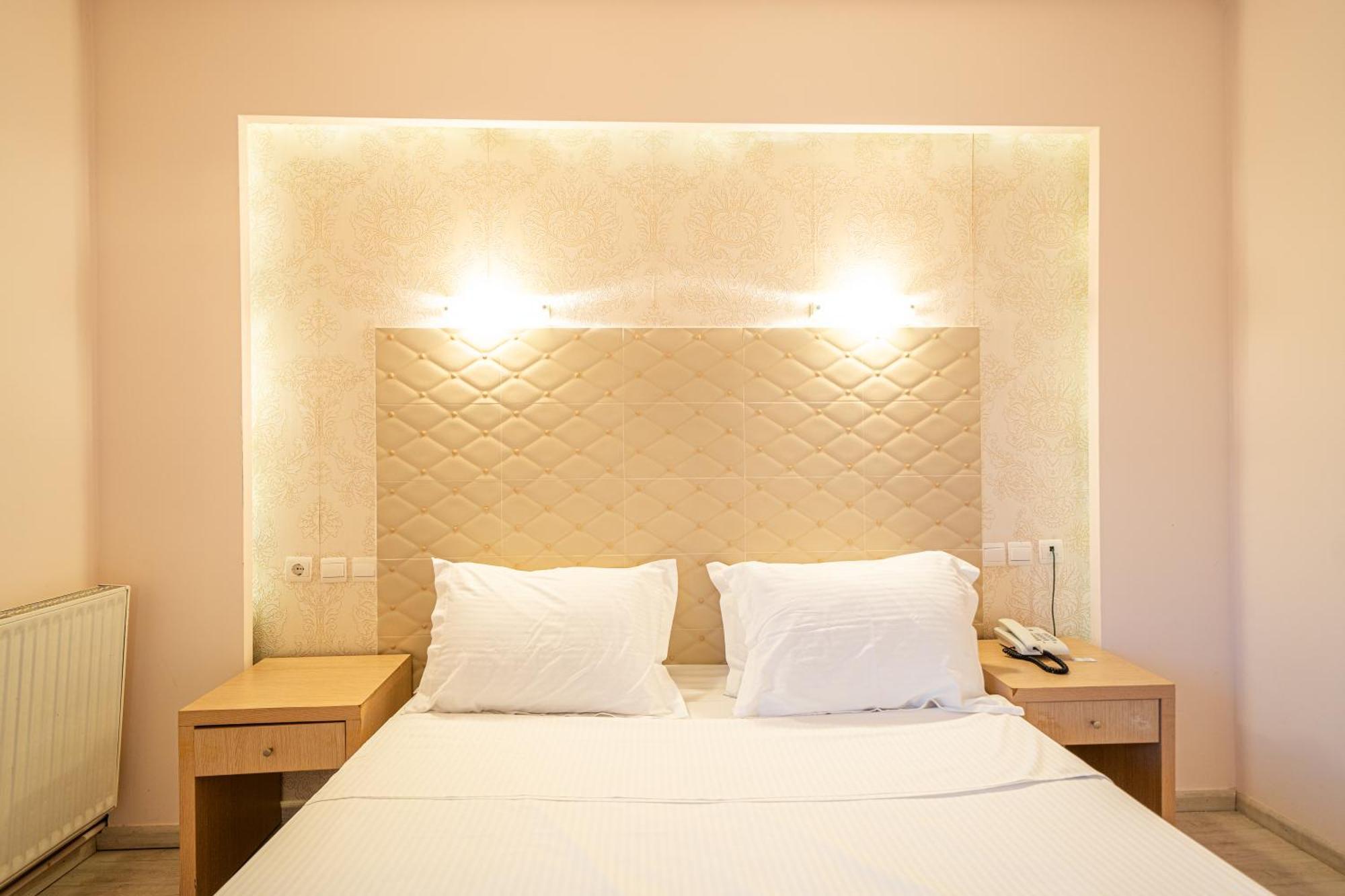 Tselikas Hotel Kozani Room photo
